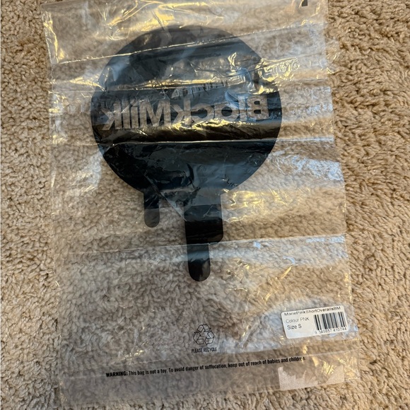 BLACKMILK NWT MARIE OVERALLS SIZE S BM DISNEY PINK - Picture 2 of 12